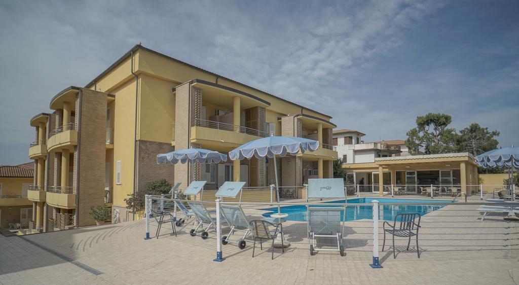 Hotel Residence Il Conero 2 누마나 외부 사진